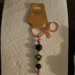 Handmade Beaded Keyfinder Purse Keychain with Black and Cream Beads